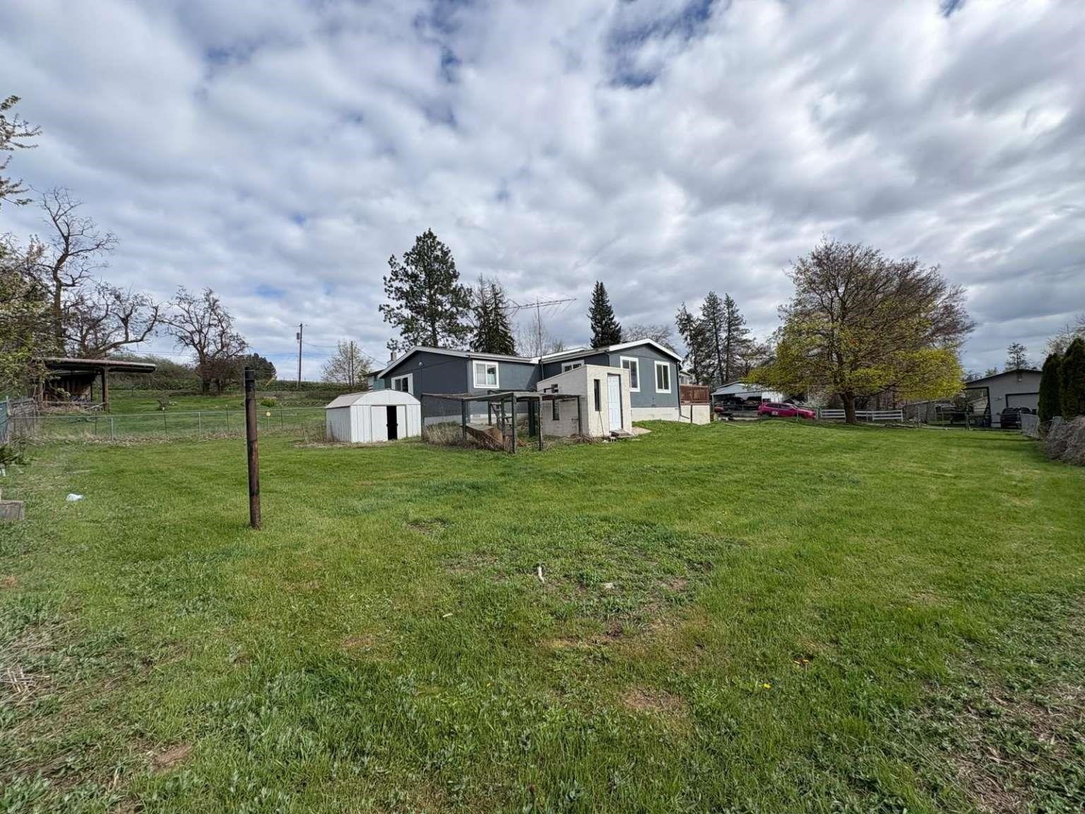 12916 West 2nd Avenue Cheney, WA 99004 - Photo 11 of 34
