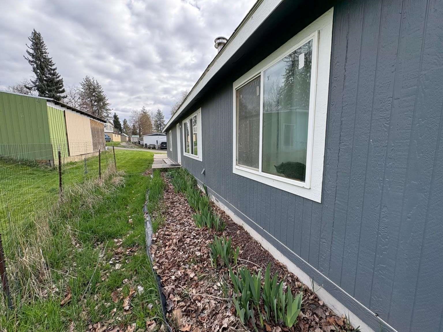 12916 West 2nd Avenue Cheney, WA 99004 - Photo 8 of 34