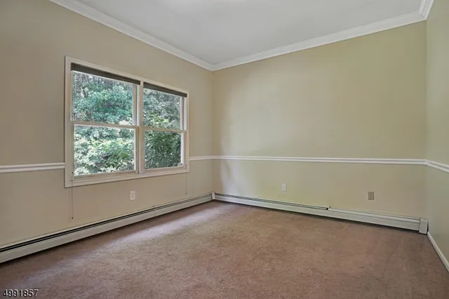 $5,250 | 4 Gloede Court, Parsippany, NJ 07054