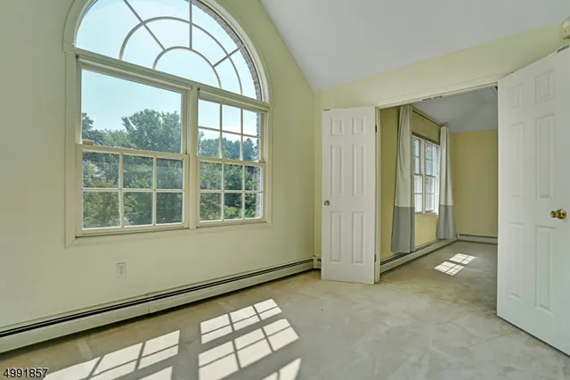 $5,250 | 4 Gloede Court, Parsippany, NJ 07054