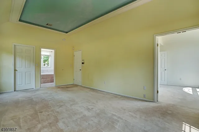 $5,250 | 4 Gloede Court, Parsippany, NJ 07054