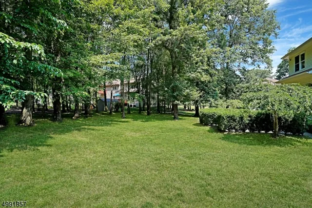 $5,250 | 4 Gloede Court, Parsippany, NJ 07054