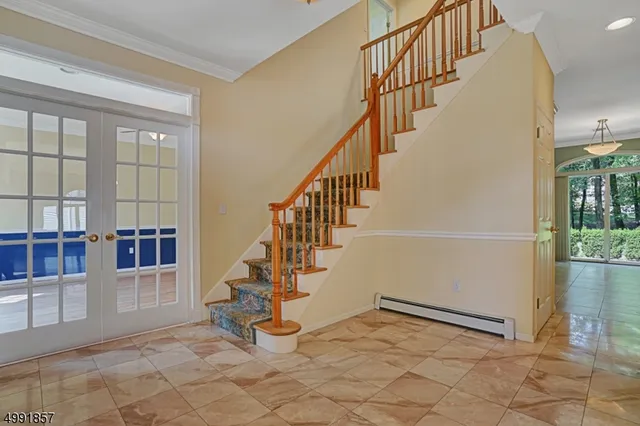 $5,250 | 4 Gloede Court, Parsippany, NJ 07054