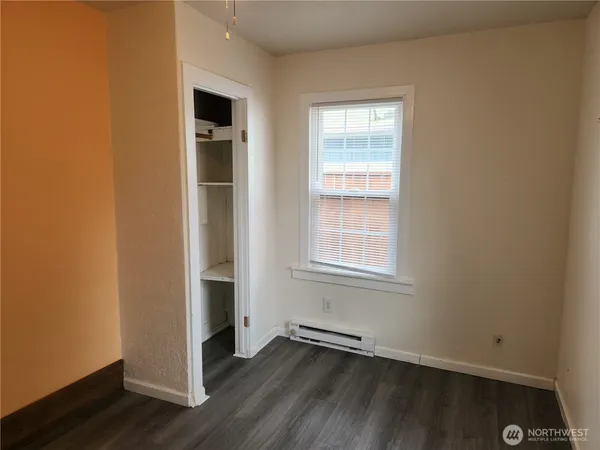 $320,000 | 2902 Dover Street, Longview, WA 98632