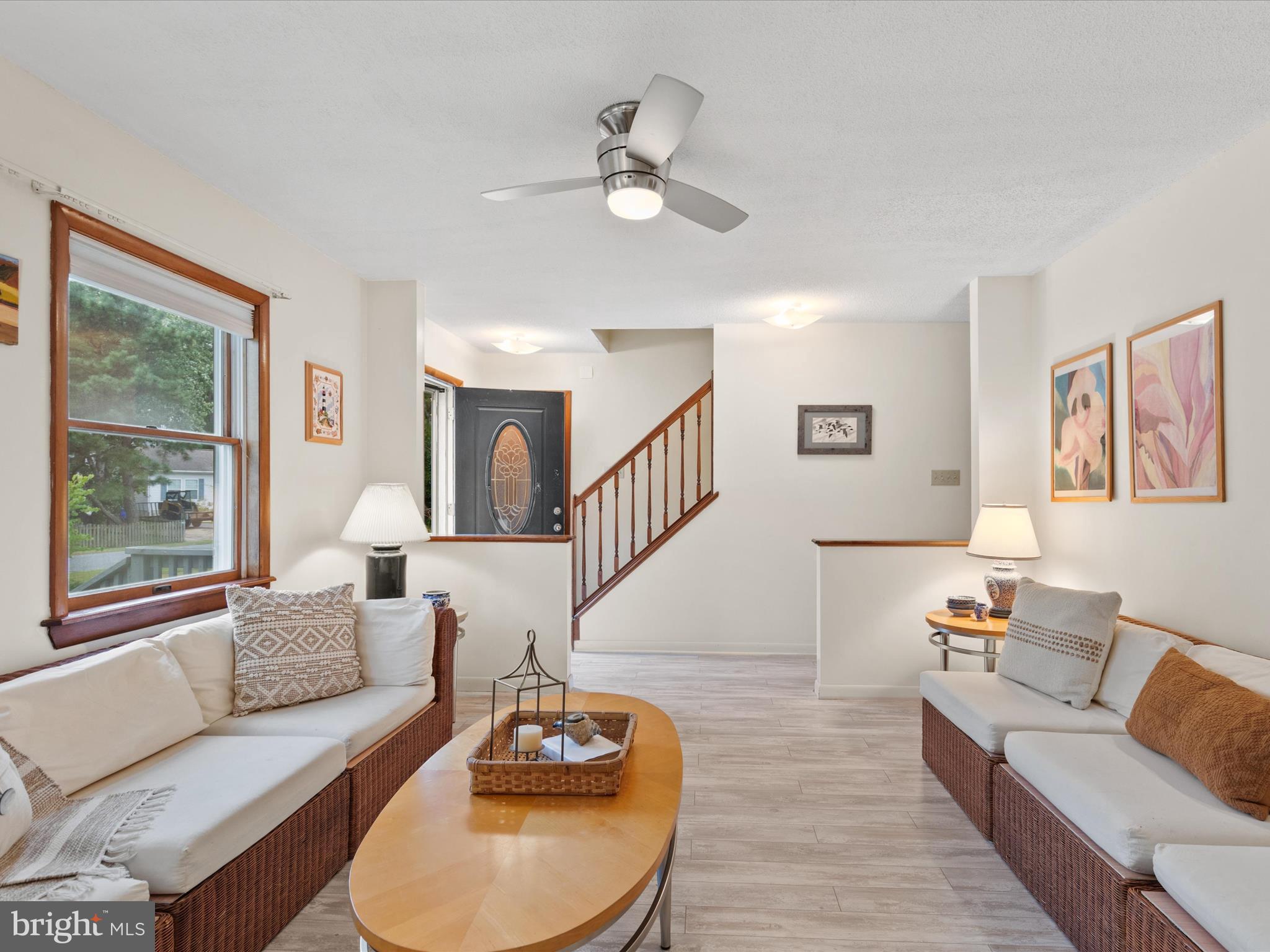 13374 Cove Landing Road Bishopville, MD 21813 - Photo 12 of 108 Living Room