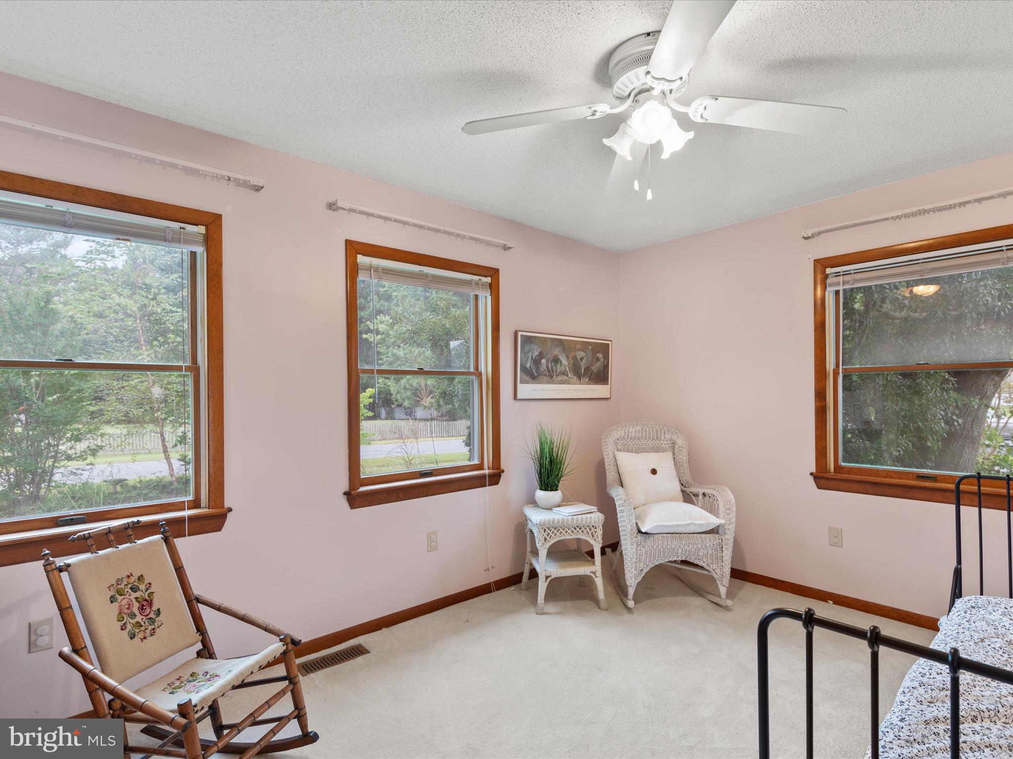 13374 Cove Landing Road Bishopville, MD 21813 - Photo 37 of 108 a living room with furniture and a window