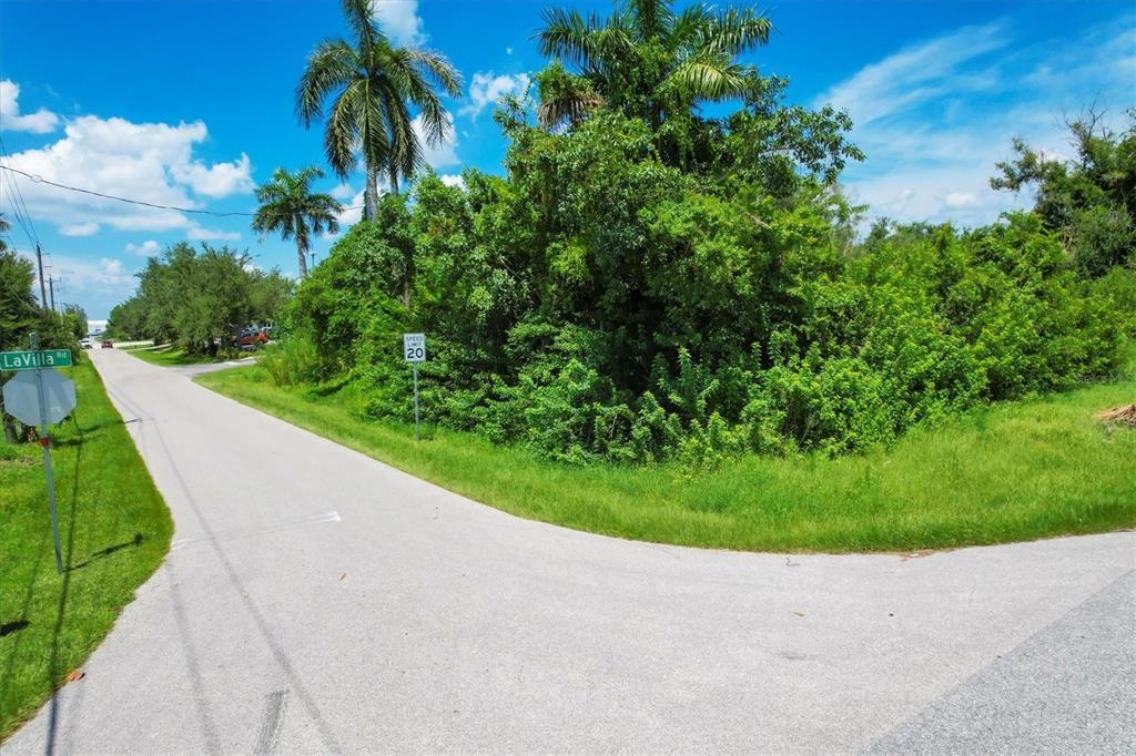 1010 Lavilla Road Punta Gorda, FL 33950 - Photo 8 of 19 a view of a garden
