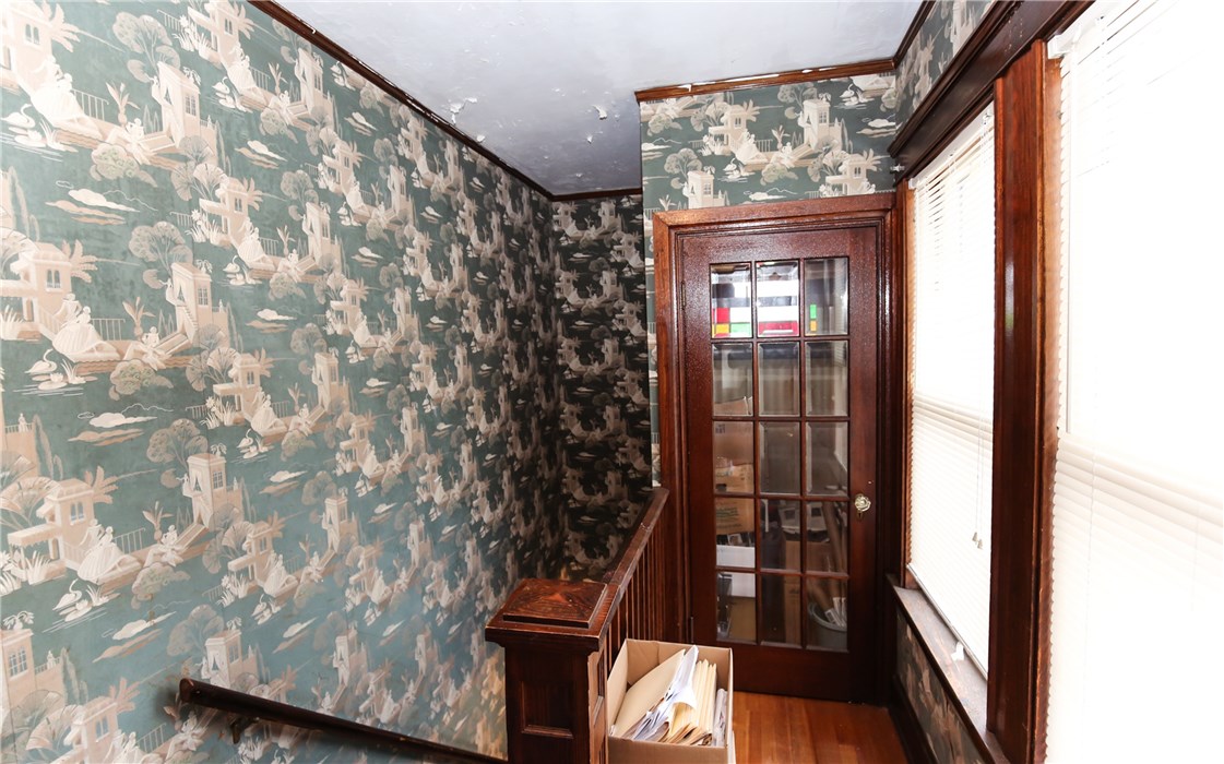 74 Summer Street Woonsocket, RI 02895 - Photo 27 of 39 front entry hallway