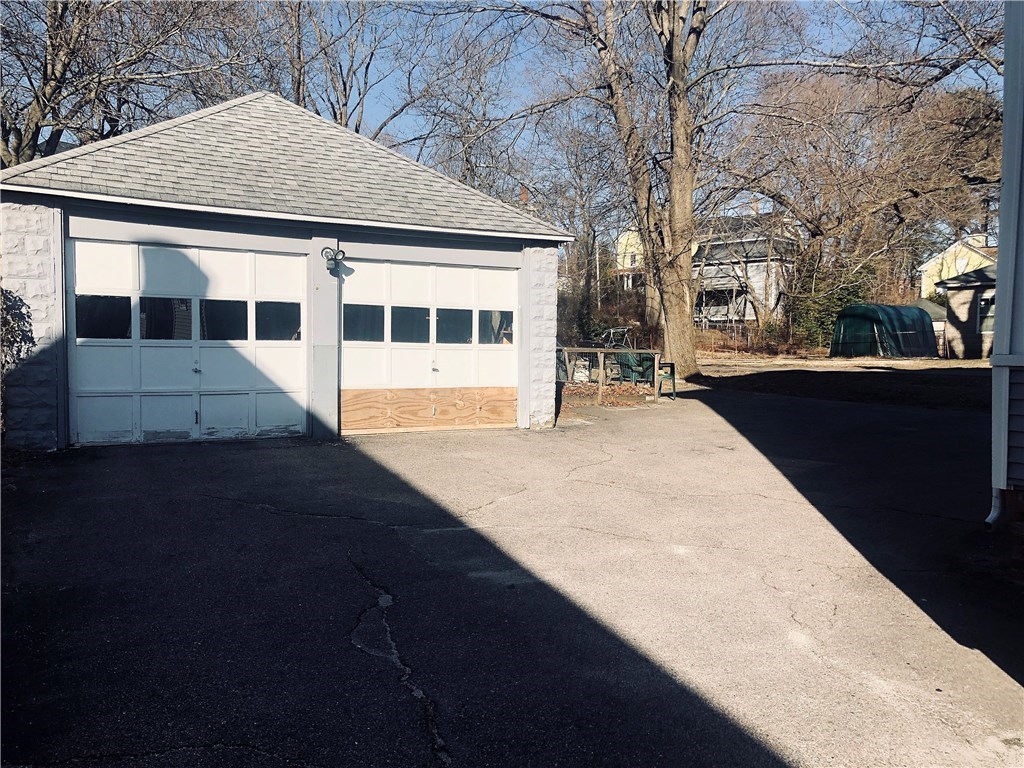 74 Summer Street Woonsocket, RI 02895 - Photo 4 of 39