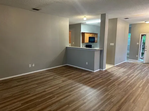 $1,950 | 308 Chinaberry Trail, Forney, TX 75126