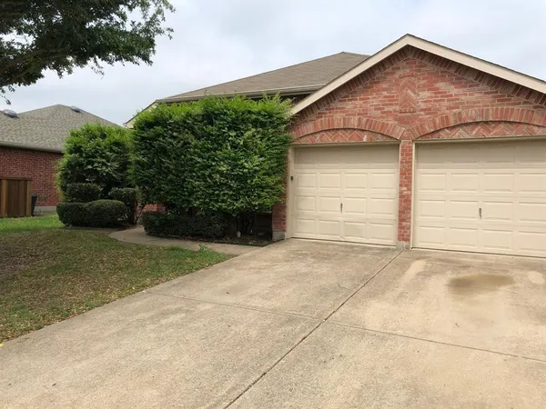 $1,950 | 308 Chinaberry Trail, Forney, TX 75126