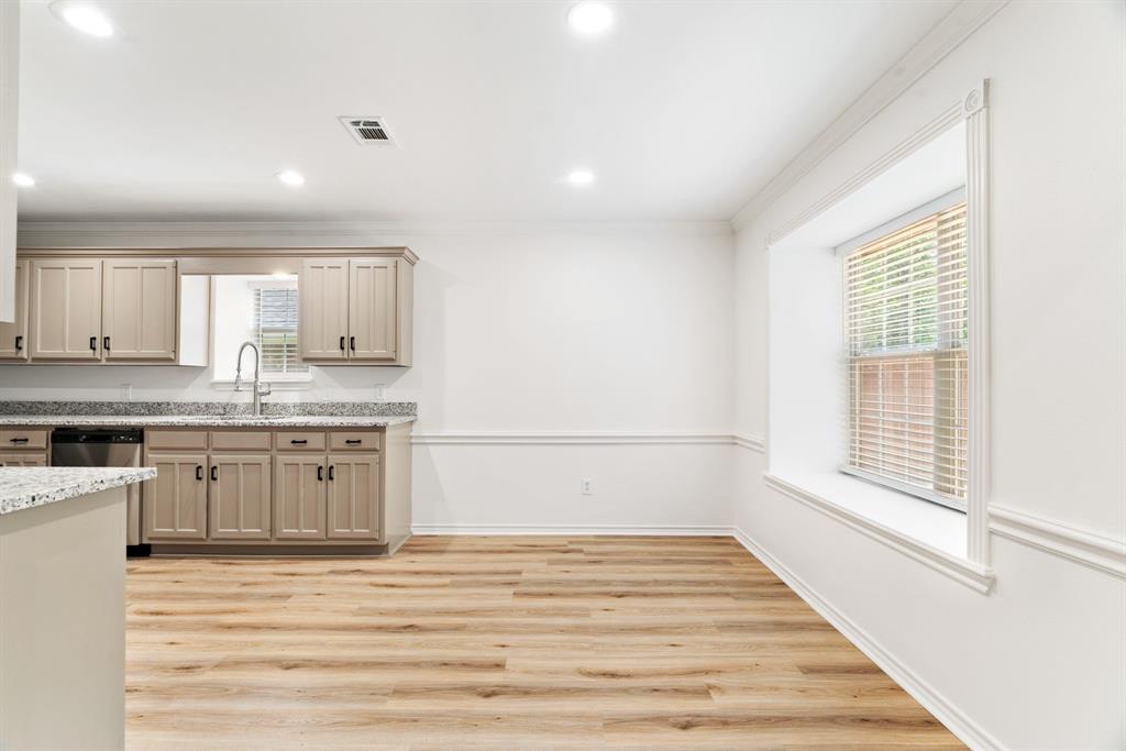 470 Chestnut Lane Reno, TX 75462 - Photo 9 of 19 Gallery Image 9