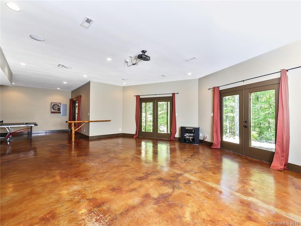 4183 Ricks Road Sharon, SC 29742 - Photo 22 of 33 a view of a room with gym equipment