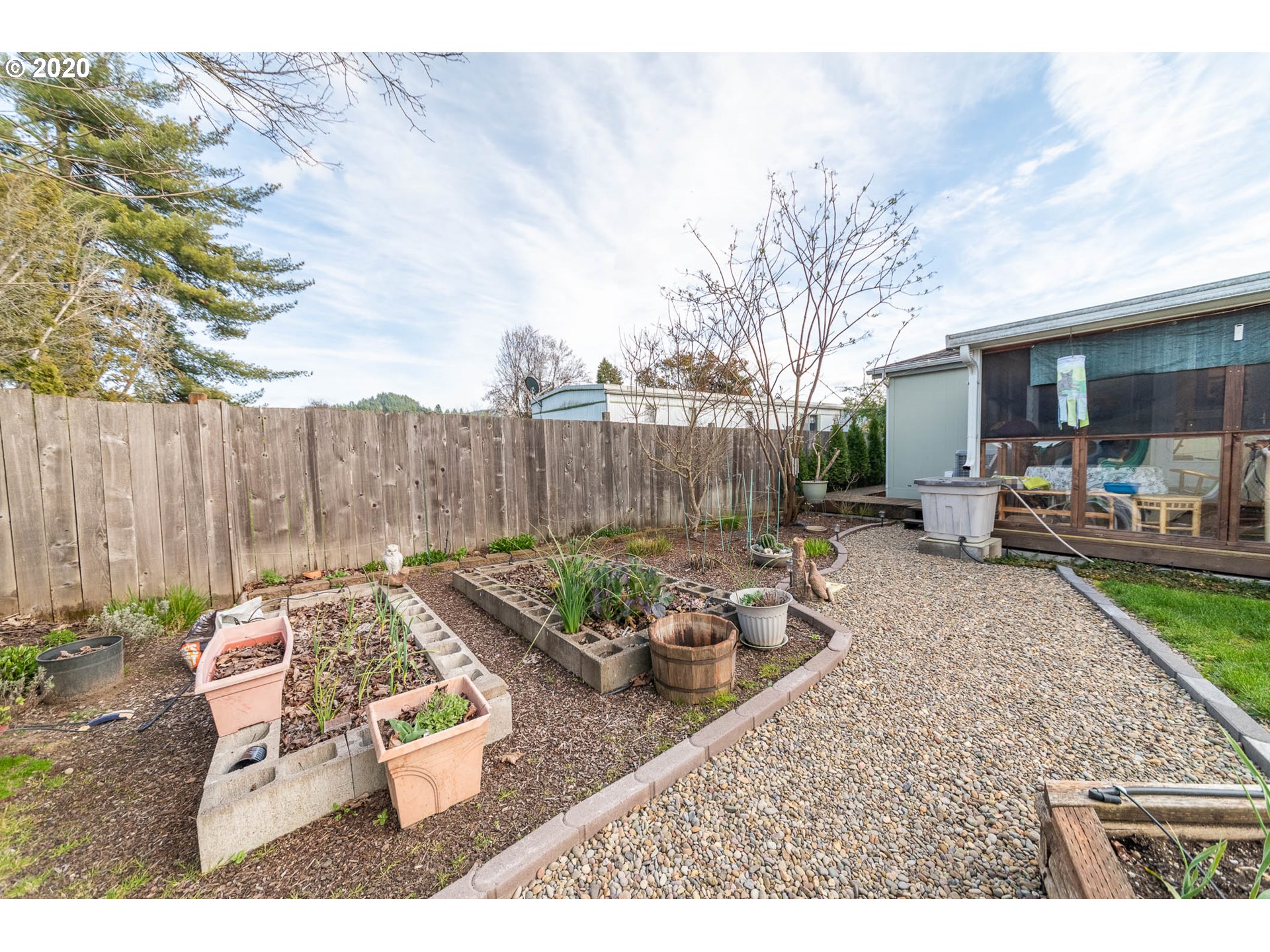 5268 Daisy Street Springfield, OR 97478 - Photo 17 of 18