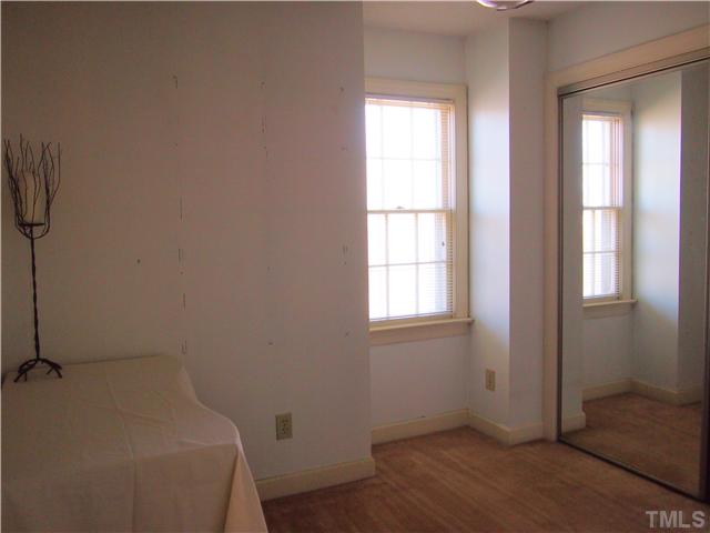 2900 Bannf Court Raleigh, NC 27604 - Photo 14 of 19 a room that has a window in it