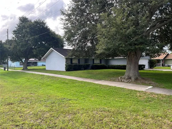 $316,500 | 1244 Creek Woods Circle, St. Cloud, FL 34772