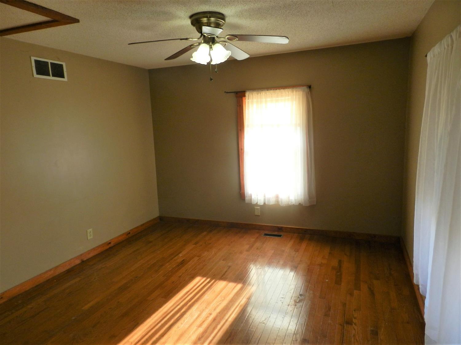 9531 Whitewater Camp Road Vevay, IN 47043 - Photo 5 of 28