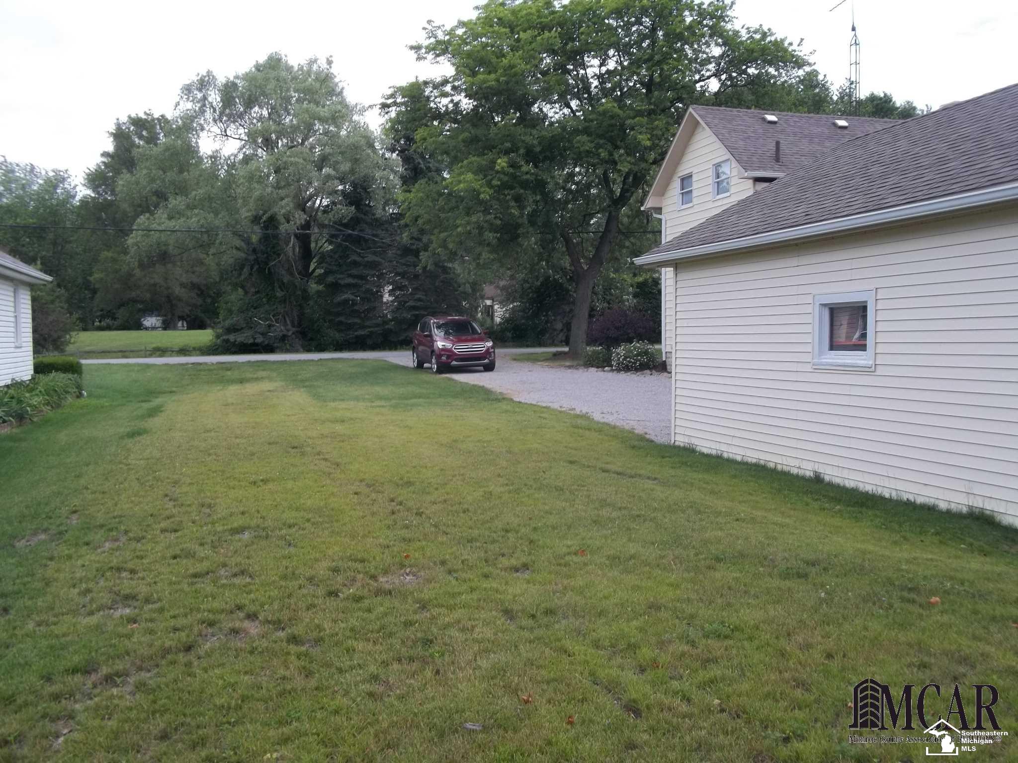 1635 East Erie Road Erie, MI 48133 - Photo 15 of 15 Side yard