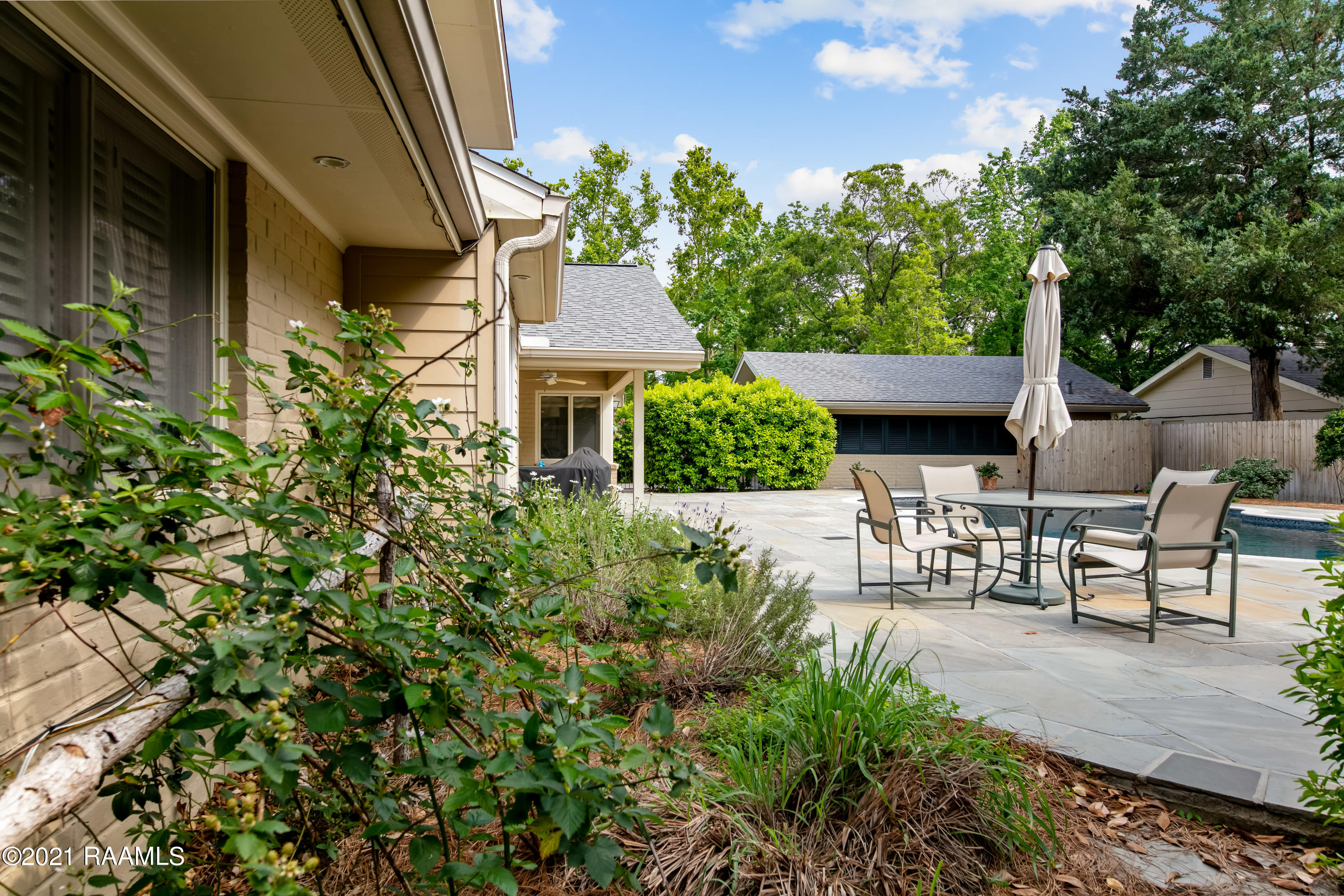 1502 Greenbriar Road Lafayette, LA 70503 - Photo 47 of 47 1Y1A7118