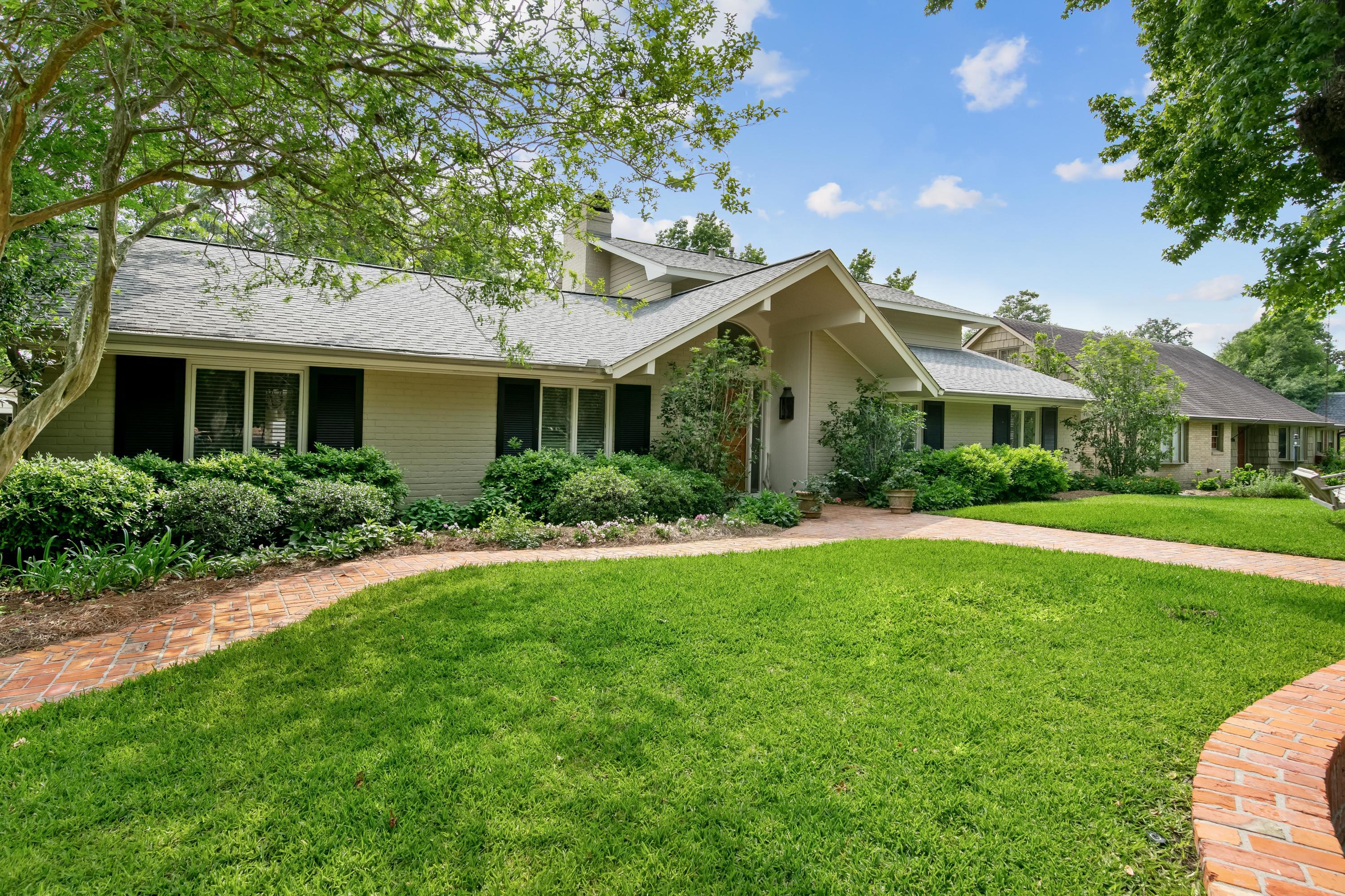 1502 Greenbriar Road Lafayette, LA 70503 - Photo 6 of 47 1Y1A7068