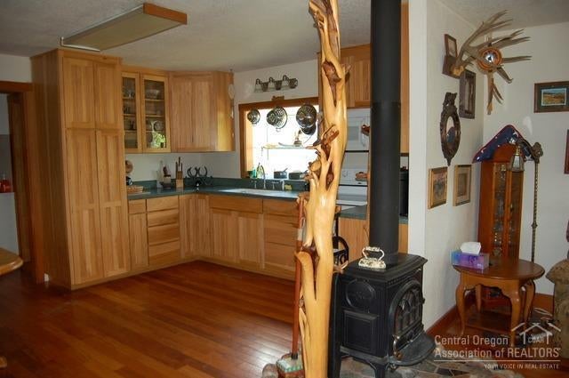 314 Southeast High Street Mitchell, OR 97750 - Photo 9 of 25 Gallery Image 9