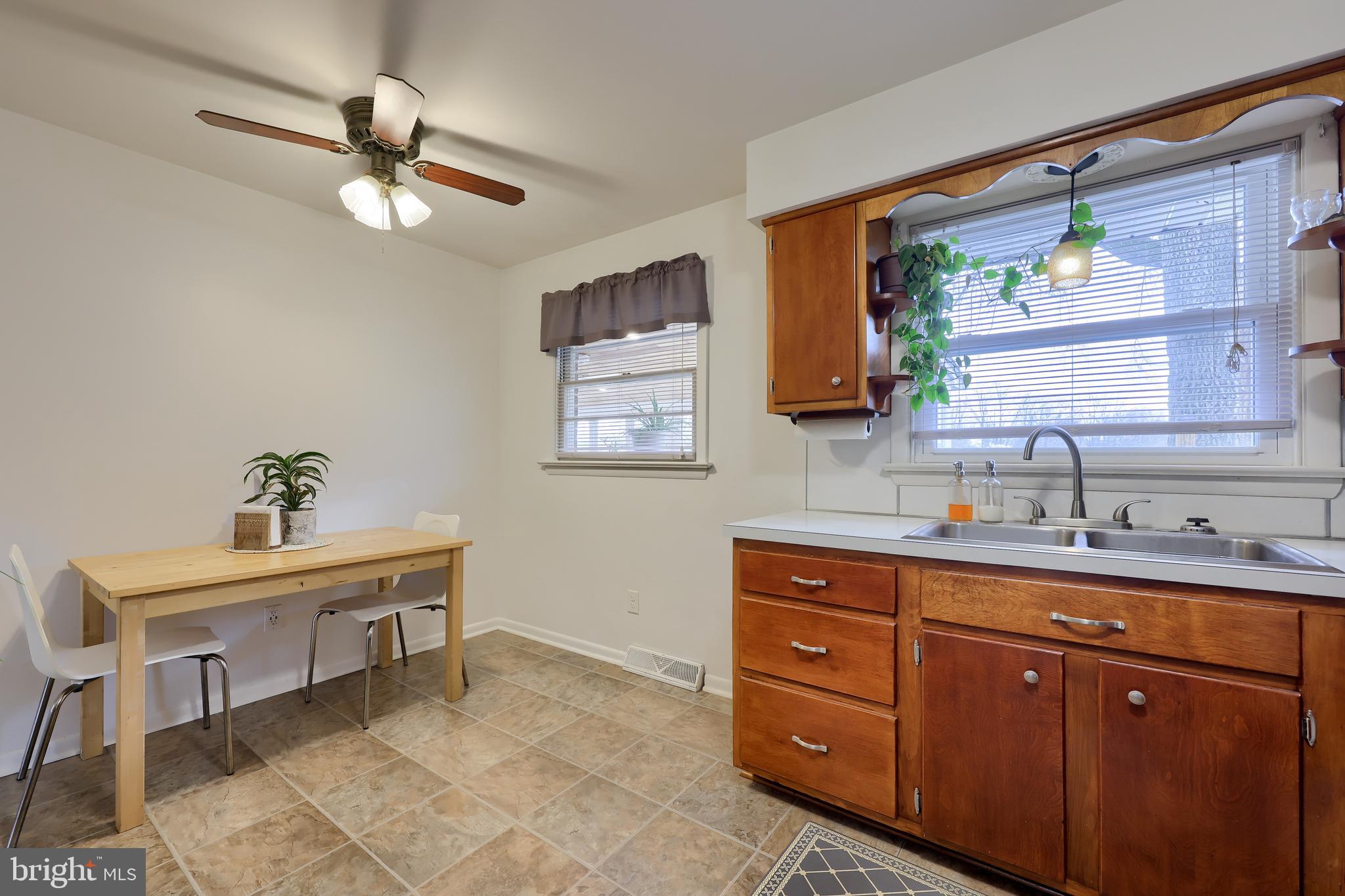 509 North Water Street Lititz, PA 17543 - Photo 14 of 29