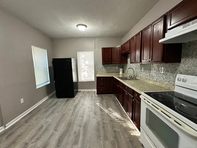 $1,650 | 5 Winter Street, Unit 3, Hartford, CT 06120