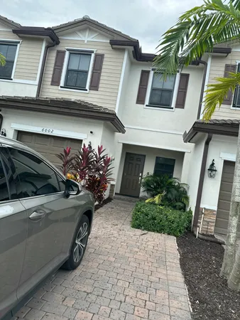 $3,800 | 6002 Clydesdale Court, Davie, FL 33314