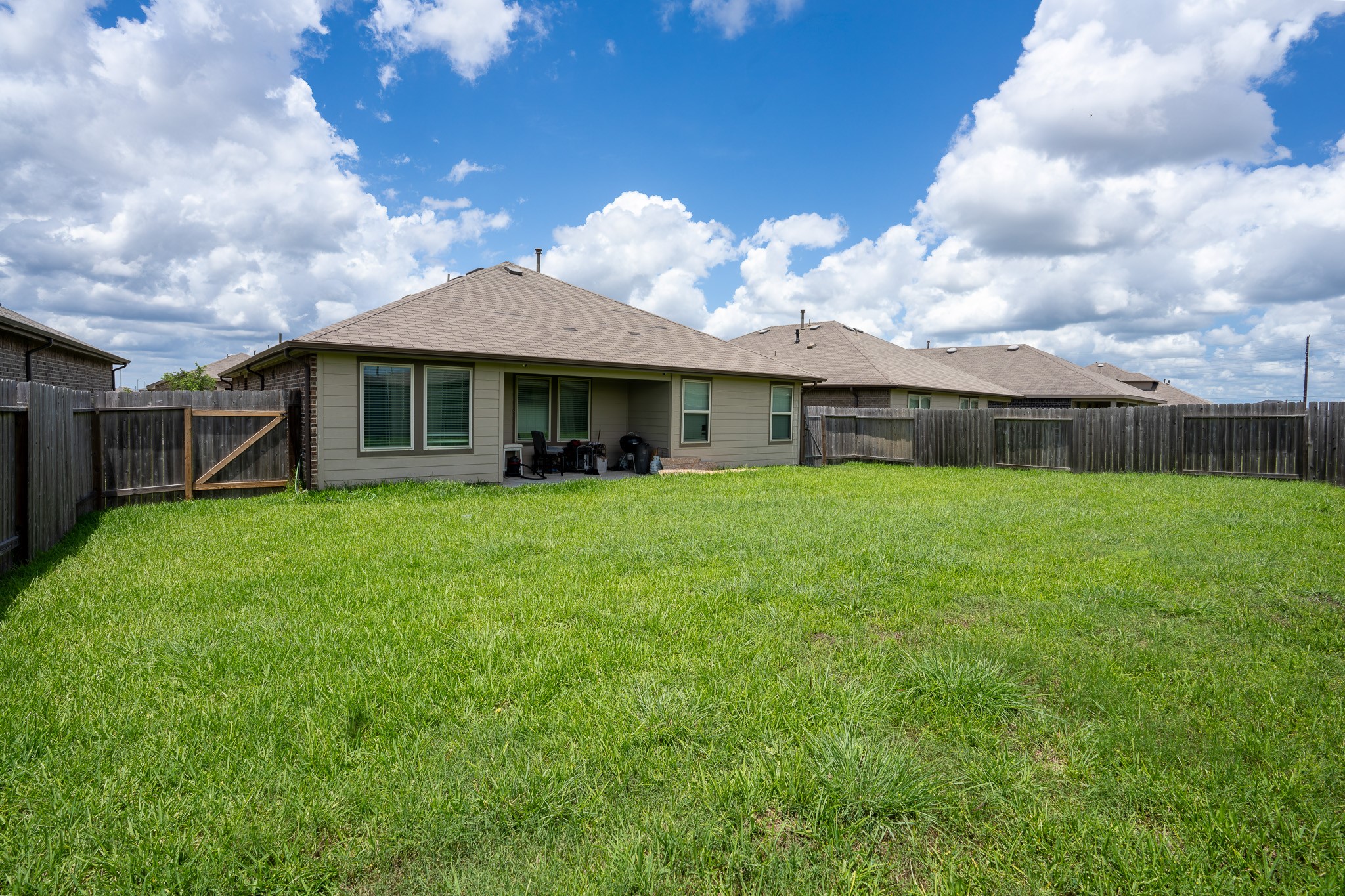 930 Bright Lotus Lane Rosharon, TX 77583 - Photo 19 of 20
