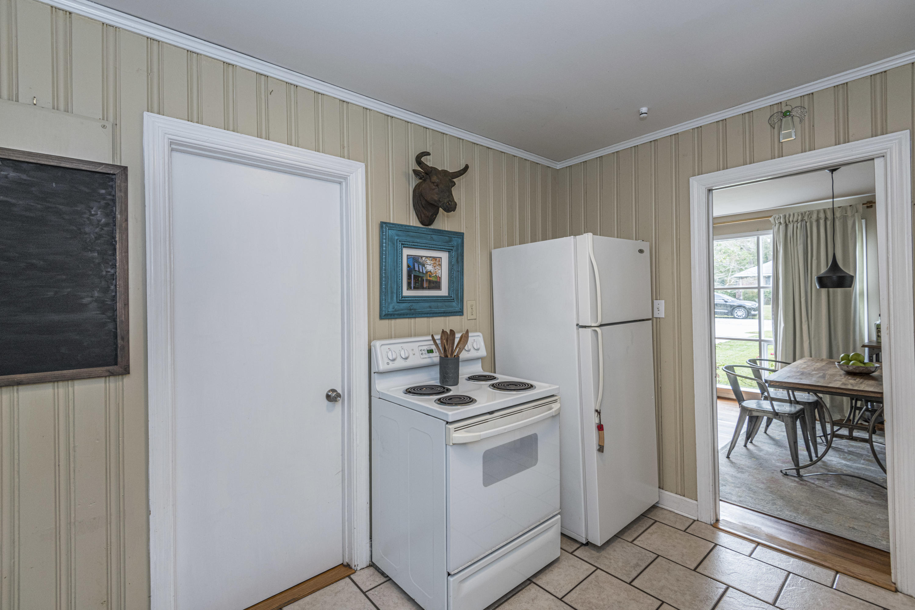 1212 Gilmore Road Charleston, SC 29407 - Photo 12 of 36 Kitchen