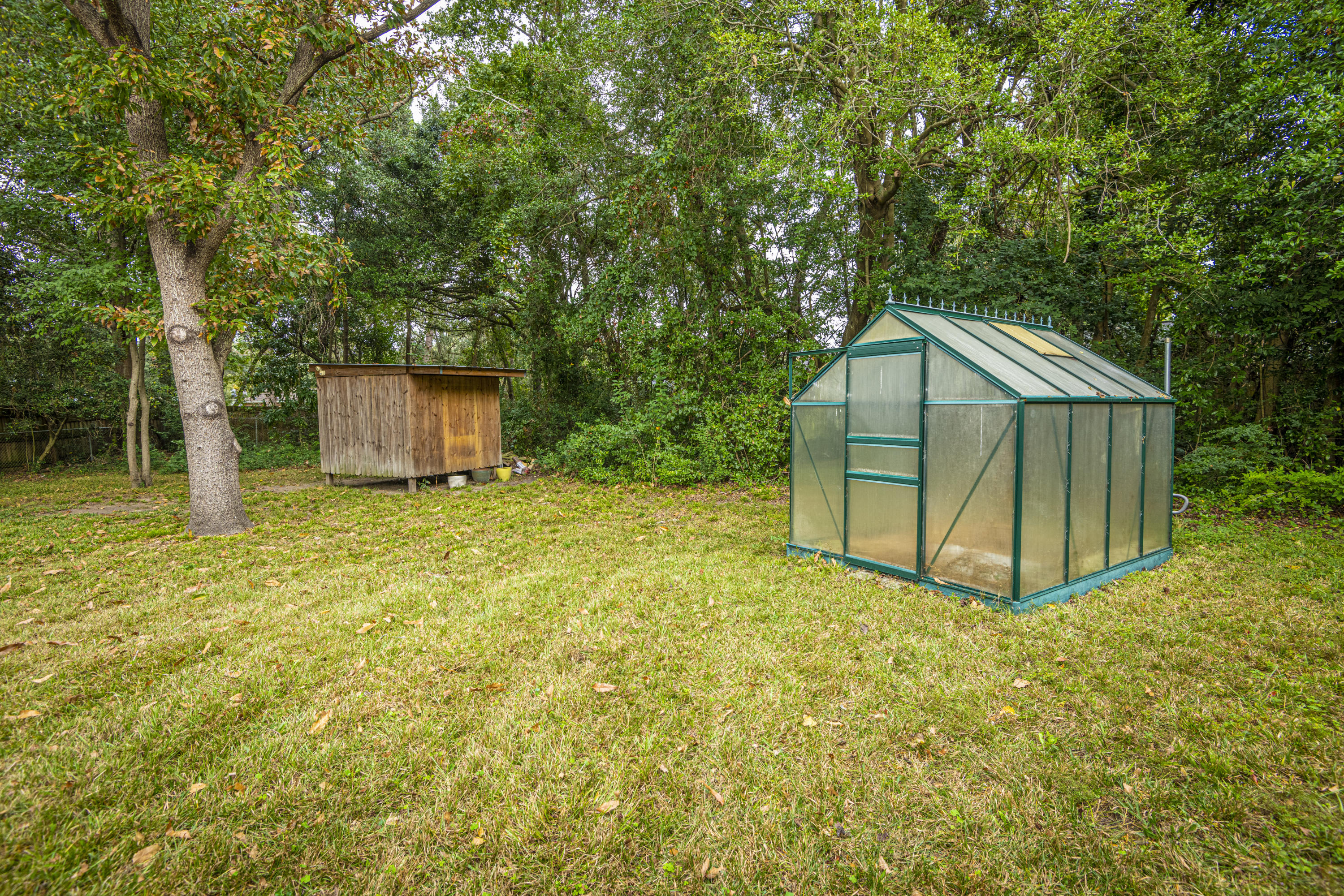 1212 Gilmore Road Charleston, SC 29407 - Photo 29 of 36 Greenhouse