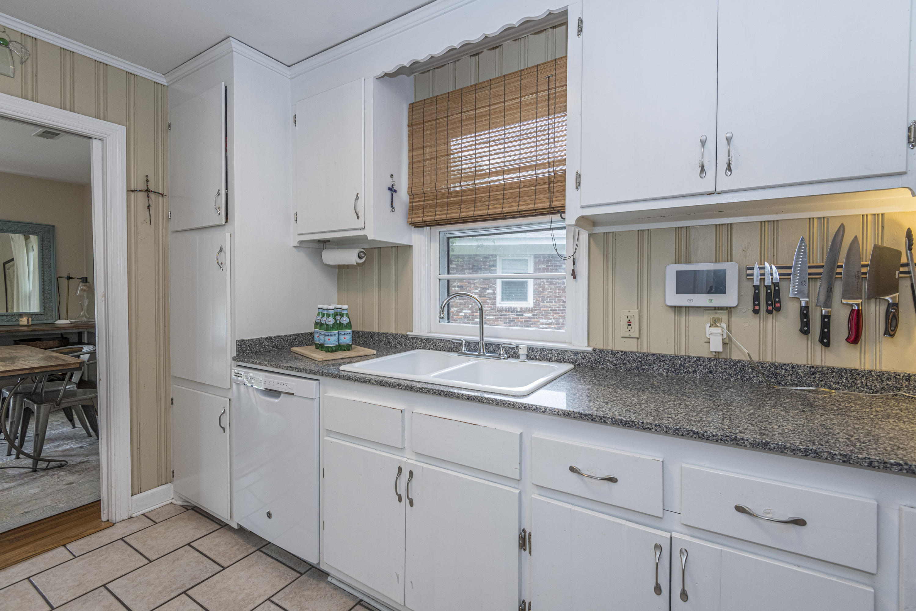 1212 Gilmore Road Charleston, SC 29407 - Photo 10 of 36 Kitchen
