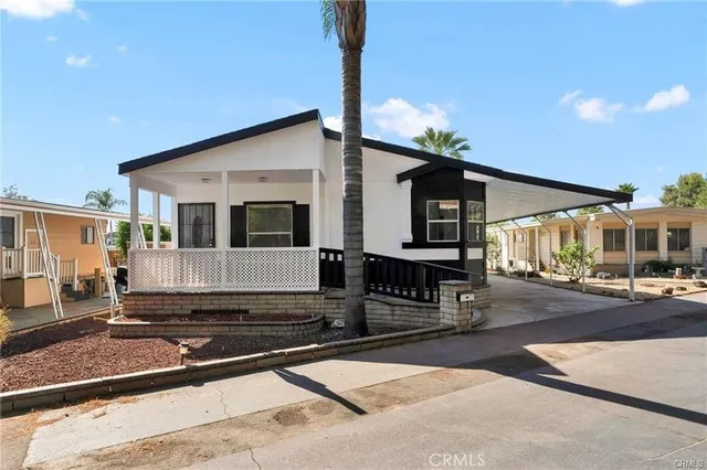 $289,000 | 8651 Foothill Boulevard, Unit 42, Rancho Cucamonga, CA 91730