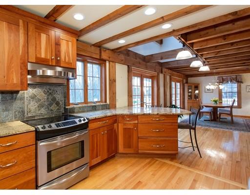 7 Montgomery Road Southampton, MA 01073 - Photo 11 of 30 Gallery Image 11