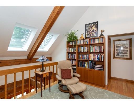 7 Montgomery Road Southampton, MA 01073 - Photo 23 of 30 Gallery Image 23