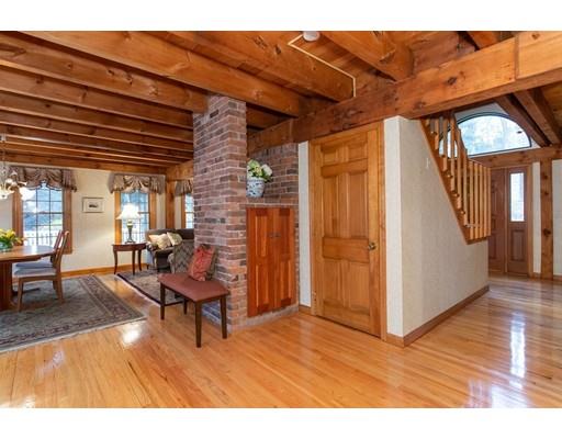 7 Montgomery Road Southampton, MA 01073 - Photo 7 of 30 Gallery Image 7