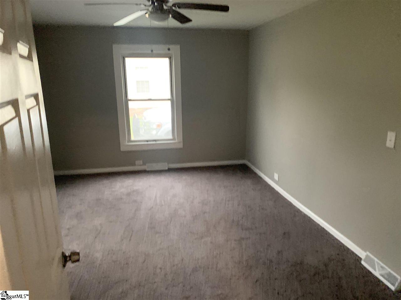 3 Gallivan Street Greer, SC 29650 - Photo 11 of 12 Gallery Image 11