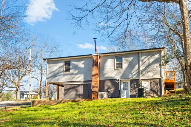 $355,000 | 1642 Keesee Road, Clarksville, TN 37040