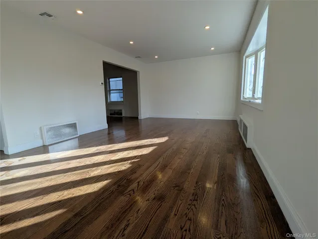 $1,358,000 | 157-51 12th Road | Beechhurst