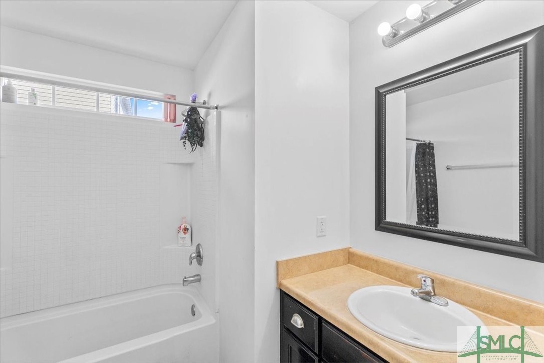 36 Ristona Drive Savannah, GA 31419 - Photo 14 of 33 Second Bathroom