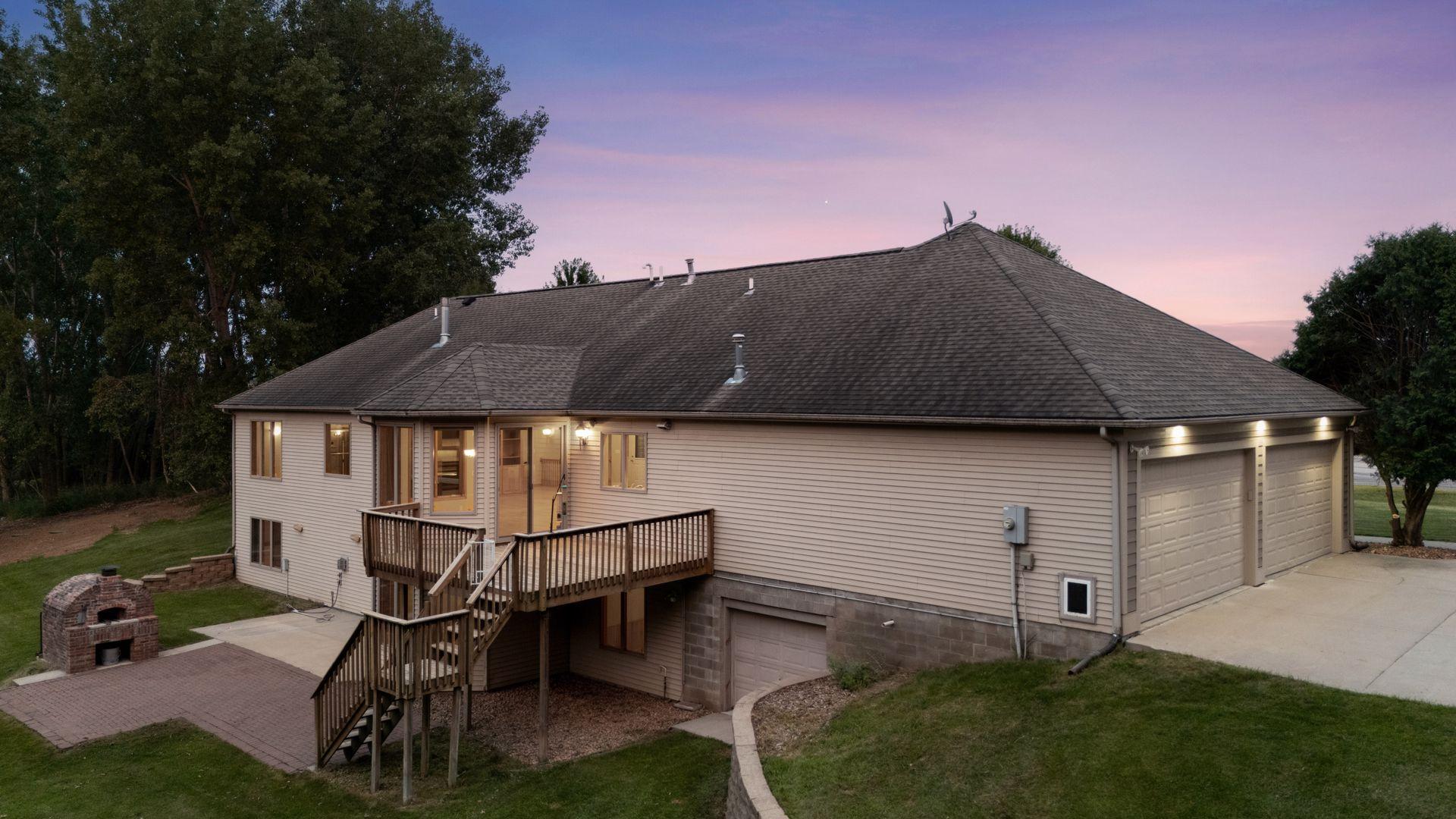 1057 Ridge Crest Lane Northwest Rochester, MN 55901 - Photo 66 of 68 Gallery Image 66