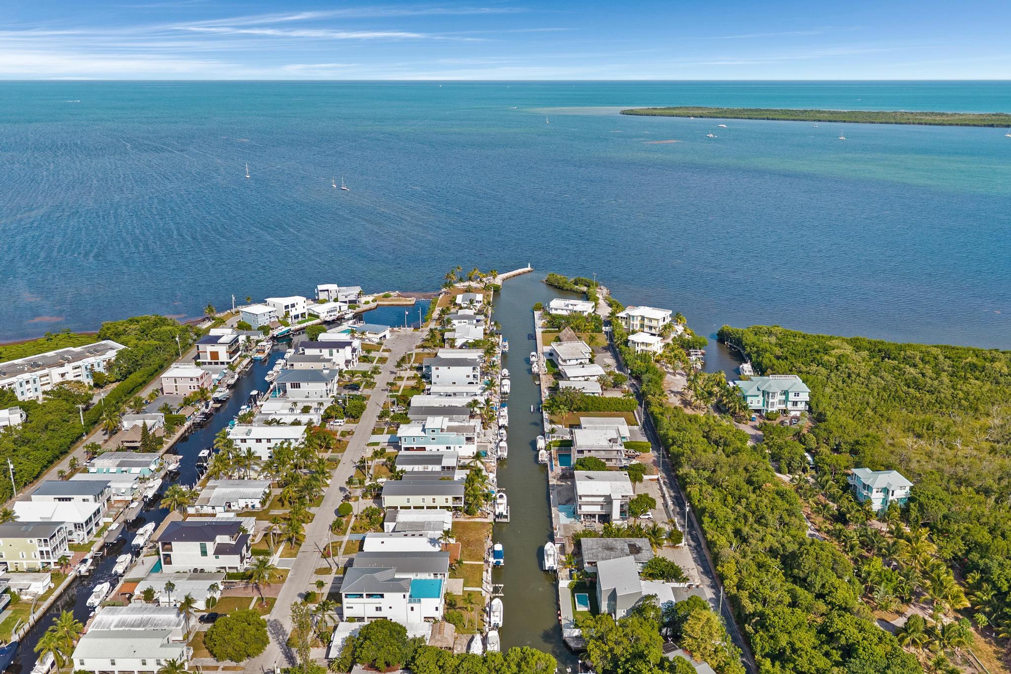 8 Poisonwood Road Key Largo, FL 33037 - Photo 81 of 83 DJI_20260630052558_0129_D