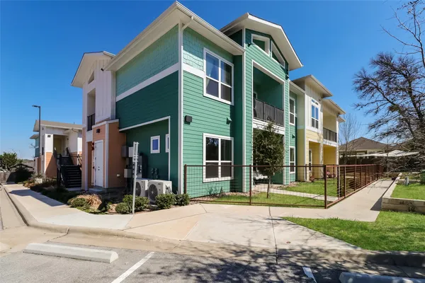 $1,700 | 8601 West Gate Boulevard, Unit 7101, Austin, TX 78745