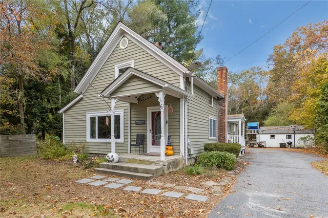 $424,900 | 6 North Road, Foster, RI 02825