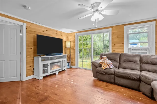 $424,900 | 6 North Road, Foster, RI 02825