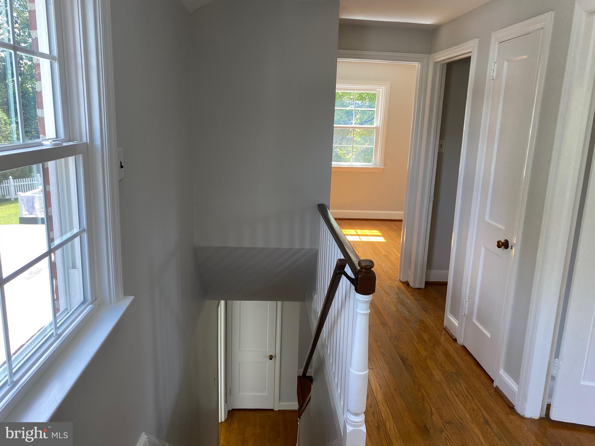 121 Barbara Drive Springfield, PA 19064 - Photo 20 of 36 Hallway