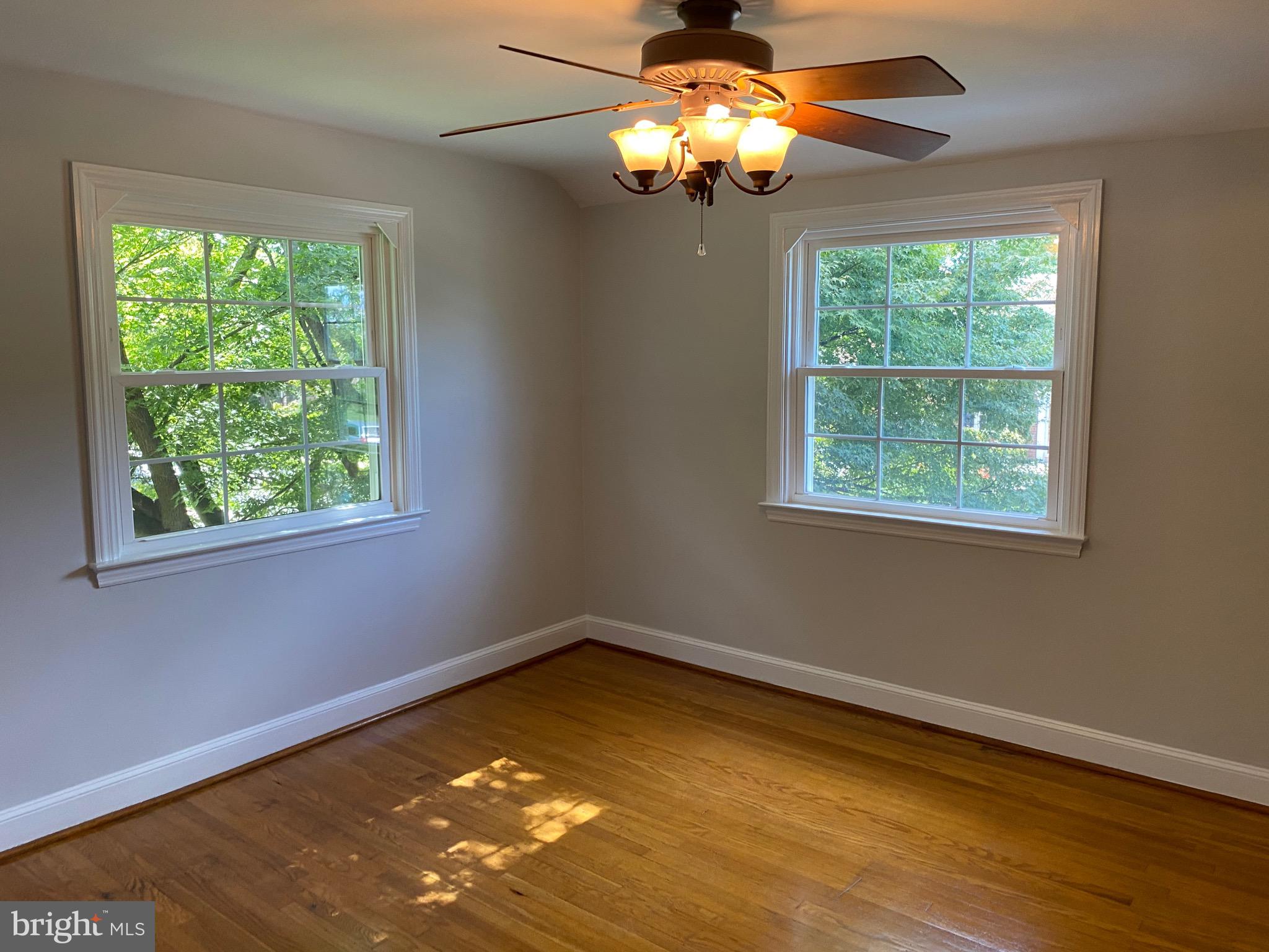 121 Barbara Drive Springfield, PA 19064 - Photo 21 of 36 2nd bedroom