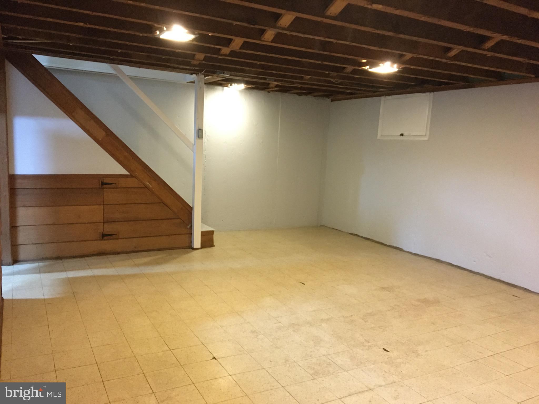 121 Barbara Drive Springfield, PA 19064 - Photo 26 of 36 Basement