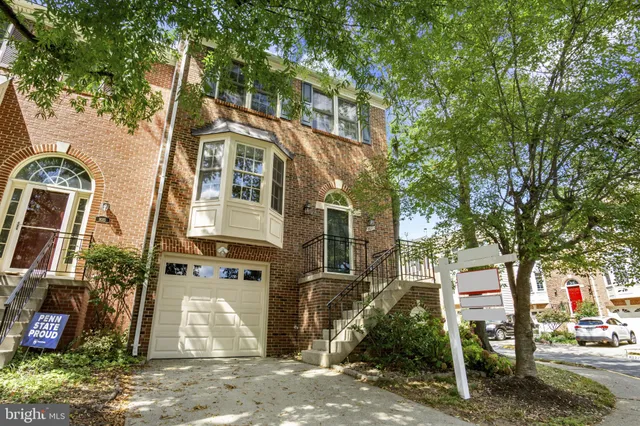 $885,000 | 8017 Trevor Place, Vienna, VA 22182