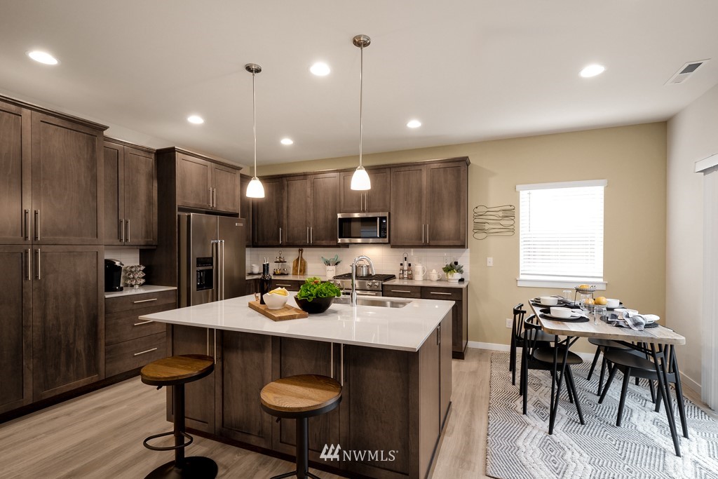 24136 39th Drive Southeast, Unit PH4 Bothell, WA 98021 - Photo 9 of 23